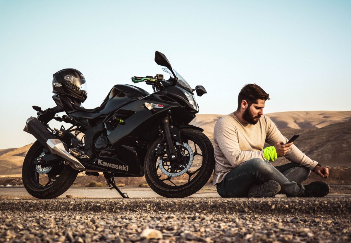 remplacer batterie moto faut il abord